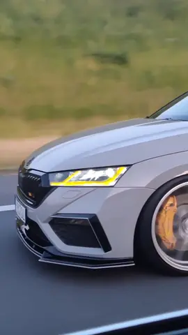 Golden Hour  #odjazdowenaklejki #odjazdowaskoda #skodaoctaviars #octaviaiv #skodaoctaviaivrs #skoda_vrs #skodars #skoda  @Škoda 