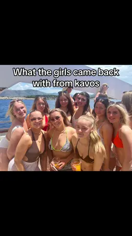 #kavos #girlsholiday 