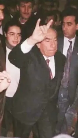 🇹🇷🇹🇷🇹🇷🤘🤘🐺🐺🇹🇷aponun piçleri yıldıramaz bizleri🇹🇷🇹🇷NE MUTLU TÜRK'ÜM DİYENE#ulkuculervarolsun🇹🇷🤘🇹🇷🤘🇹🇷🤘#ulkugenclik#mybrawlsuper#fypシ#kesfetteyiz#fypシ 