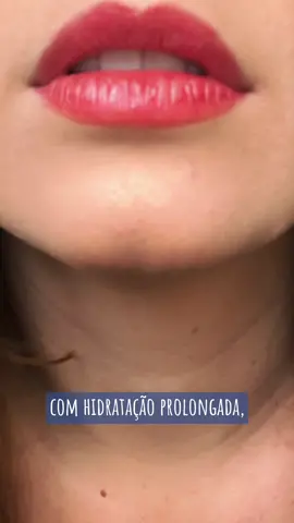 Nesse mês do amor vamos espalhar muitos beijos maravilhosos e hidratados com o hidratante labial NIVEA Shine!  Recebi meu kit hoje e já escolhi o meu favorito que foi o Morango Shine ❤️‍🔥 NIVEA é o 1• em cuidado labial no mundo! E se eu fosse tu, ia aproveitar que a Droga Raia tá com até 30% de desconto -válido para as lojas físicas- Corre pra adquirir logo o teu NIVEA Lip que hidrata valendo e pra espalhar beijos amorosos, maravilhosos, lindosos e hidratados hahaha  Aviaaaa! @niveabrasil  #HidrataçãoDeVerdade #NIVEALipBalm #NIVEABrasil #NIVEALip #DiadosnamoradosNIVEA #Recebidos #SquidBrandLovers