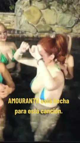 AMOURANTH y su mezcla perfecta con cualquier género musical.  #amouranth #amouranthclips #amouranthtwitch #amouranthtiktok #fyp 