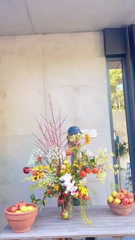 Vitamin C Bouquet. Let Us Know What Youd like to See Next!  #fruit #flowertok #fyp #dance #trendingvideo #vibes #feelgood #artistsoftiktok #floralchallenge #flowerchallenge #floristry #bouquettutorial #LearnOnTikTok #viraltiktok #design 