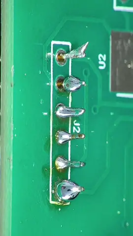 Soldering tips and tricks - Tip 11 Use the right quantity of solder, the right temperature and flux when soldering!  https://youtube.com/@somethingaboutelectronics #repairing #repair #connector #connectors #desoldering #desolder  #learn #soldering #solder #howto #how #tips  #tip #tipsandtricks #fludor #flux 