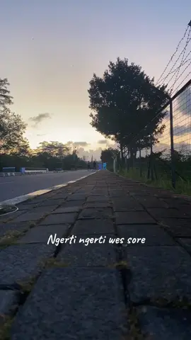 #senja #sore #sunset #jogja 