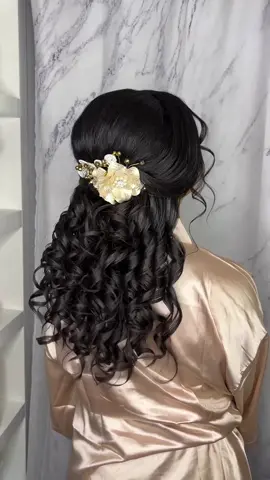 My Beautiful Quinceañera Maribel🤍 @xmrz_1  Makeup & Hair for her special day ✨ • • • #quinceañera #quince #quincemakeup #mua #wsmua #NCmua #winstonsalemmua #hairstyles #quinceaños #hairstylesforquinceñeras #peinadosdequinceañera #maquillaje #makeupglam #fyp #viral #viralreels #beauty #curls #peinados #maquiadora #softglam #quinceaños #winstonsalemhairstylist #maquillajeprofesional #halfuphalfdownhairstyle #nudelip