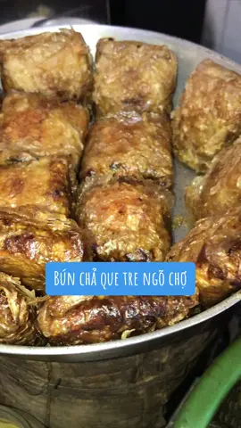 Thật! Mấy bạn cứ mở mồm ra là Không biết ăn gì thì vào đây là ăn hết 😆 #hanoifood #foodreview #ngõđồngxuân #vietnamesefood #trending #yummy #thinhhanh #ăntrưa #xuhuong #búnchả #nemcuabể #búnốc 