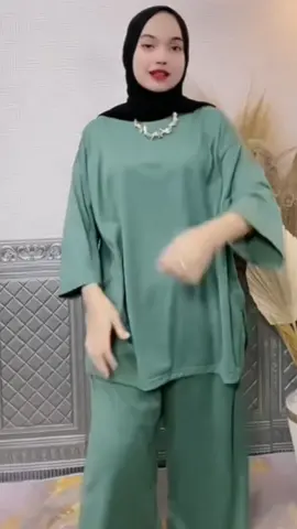 Oneset Polos Basic Stelan Jumb#Setelan Oneset Zigzag Kombinas#Setelan Wanita Kekinian Jumbo #setelanwanita#onesetmurah 