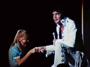 “you wanna get serious or just play a little bit?” 😭 #elvis #elvispresley #elvispresleyfans #elvispresleyedits #elvispresleyfan #elvispresleyedit 