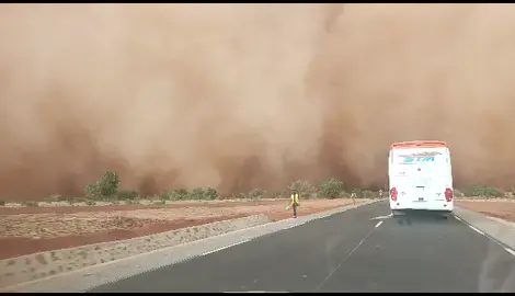 #sandstorm #tempetedesable #africa #nigertiktok🇳🇪 #Konni #dogondoutchi #Bazaga #niamey 
