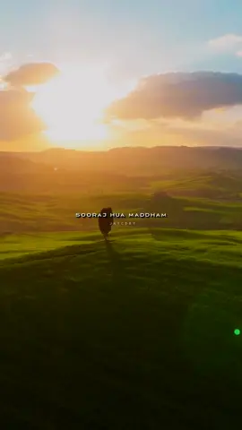 Sooraj hua maddham chaand jalne laga #fyp #foryou #foryoupage #lyrics #status #goviral #trending #keepsupporting #jaycdry 