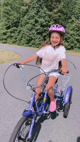 love our family mornings so much 🥹 🥲 #AmazingAbigailGrace #CerebralPalsy @Bloom Nutrition #bloompartner #CerebralPalsy #morningvlog #dayinthelife #disability #daddaughter 