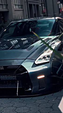4k r35 ✨️🛐 | 📽@Woyshnis Media #cinematic #drift #quality #🔥 #👀 #viral #fyp #r35 #nissan #edit #4k #ae #aftereffect #car #xyz #shake #legend #twixtor