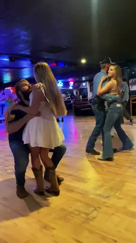 Country Swing Dancing with the gorgeous friend Liberty to “Head over Boots” by @Jon Pardi at The Westerner! #fyp #foryou #foryoupage #viral #utah #fitcheck #country #countrymusic #countryswingdance #countryswingdancing #cowboyshit #cowboyboots #cowgirl #dancer #dancepartner #headoverboots #jonpardi 