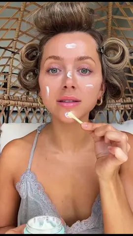 Number 1 in the game for a reason 🤌🏼💧 @Tatcha #TatchaPartner #Tatcha #watercream #skinprep #skinprepformakeup #makeupprep #skincaretips #skincareroutine 