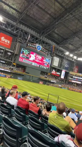 CHRISTIAN WALKER WITH THE GAME TYING CLUTCH 3 RUN HOME RUN TO FORCE EXTRA INNINGS! WOW!!! THIS IS WHY YOU GOTTA LOVE SPORTS! ⚾️ #dbacks #diamondbacks #chasefield #christianwalker #homerun #MLB #phillies #dbacksvsphillies #tiegame #extrainnings #electric #fun #reels #explorepage #explore #baseball #sports #CLUTCH 