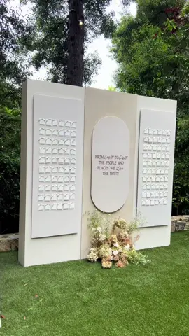 Linen Details 🤍 #weddingsignage #seatingchart #weddingsignageinspo #modernwedding #diywedding #modernwedding #malibuwedding #weddingtrends #welcomesign #escortwall #linenweddingsign #weddingmenu #weddinglooks 