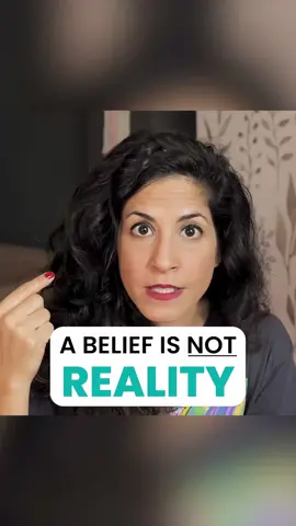 “Your English is so mediocre.” “Is THAT all you can do?” “Slow… Boring… Choppy….🥱” does your inner voice ever sound like that? Mine did. These are just a few of the repetitive thoughts that circled in my brain constantly. But then I realized something powerful. These are my thoughts. And so, I have the power to change them, and since then, I’ve seen countless students overcome their own limiting beliefs and negative self-talk in English too. How about you? Do you feel capable of overcoming your own thoughts?