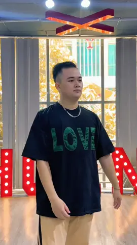 Dạy xong mồ hôi vẫn còn nhễ nhạiii. dc: tag pls #thayshane 