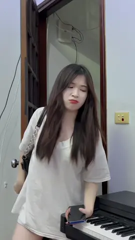 Nỗi khổ của con gái khi đi chơi  #romthor #flowerylady 