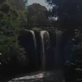 PESAN UNTUK ANDA YANG SELALU MENGHINA DAN MENCACI MAKI ORANG LAIN 