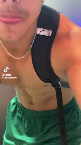 que gatos #homens #gatos #tiktok #sensual #sensual #vaiprofycaramba #dance 