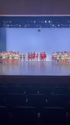 #greenscreenvideo finished our last dance recital ever🥹😪#dance #graduation 