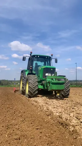 #johndeere #johndeere6930premium #💚💛 #johndeerepower #johndeerelovers #nothingrunslikeadeere #loonwerkismooiwerk #dasmienmerk #farmerslivesmatter #farmlife  #zonderboerengeeneten🚛🚜 #zonderboergeenvoervoorjou #zonderboergeenvoer🍐🚜🥔🌽🥛 #zonderboerligthongeropdeloer #zonderboerenzitjenaareenleegbordteloeren #stopdewaanzin #farmtok #geefboerentoekomst #mooiwark #zonderstrontkomterniksuitdegrond #zonderstrontgeeneteninjemond #steundeboeren #nofarmersnofood #trotsopdeboer #🚜 #mienmark #brulbeer #boerenlevenismachtigmooi #boerenleven #farmlifeisthebestlife #boerenaandemacht #📸 #zonderboerengeeneten🚛🚜 #boerentrots #gasopdiekrukas #mooiwark #farmerslivesmatter #steundeboeren🍻🐄🚜 #agriculturetiktok #boerenonderelkaar #beastmode #dondersmooi🚜🚨🚨😍💪#gaatniethardmaarwelmooi #mijnsportistransport #luchthoorn #knipieknipie🚨 #vollevrachten #🧑🏼‍🌾🌾🌱#dikketrekkers #dezeweekinpoah #hophopgasderop🚜💨💨