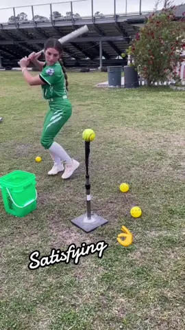 The most satisfying videos 👀 (via @matt klamm @Bridie Stevens, tristangeissler, shmichael_s) 