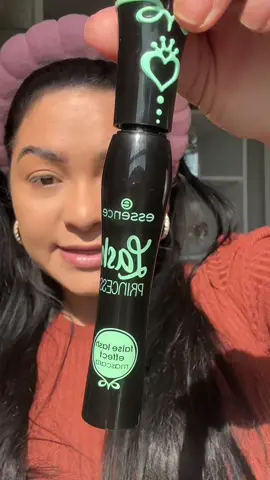 #greenscreen 😍 Compre la máscara de pestañas más vendida de Amazon ⬆️⬆️⬆️   #essence #lashprincess #mascaradepestañas #rimel #mabellrodriguez #mabelltips 