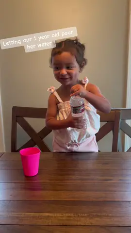 It’s her uh ohs😂🥺🤍 #fyp #toddlersoftiktok #waterchallenge #fypシ 