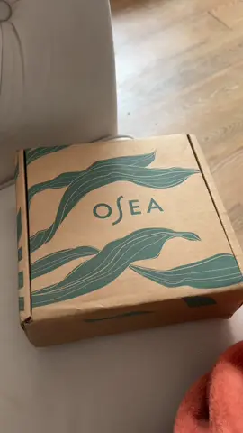 New goodies from osea That body oil is my FAVE #oseamalibu #oseabodyoil #oseabodylotion #undariaalgaebodyoil #undariacollagenbodylotion #skincaretips #skincare #skincareroutine #skincarefavorites 
