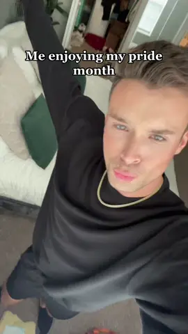 like i had no idea!!! thts literally crazy!!!  #fyp #gay #Pride #month #2023 #LoveIsLove 