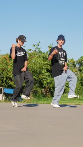 finna go hit dave n busters rn