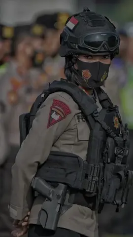 Brimob Versi Cewek 🔥  #brimobwanita #brimobuntukindonesia #brimob #CapCut #explore #explorepage #tiktok #foryoupage #fyp #xyzbca 