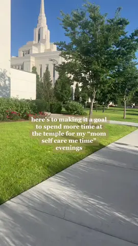 ❤️ idk why its taken me so long to consider going to the temple by myself, but its going to be a thing more now! #churchofjesuschristoflatterdaysaints #mormontok #mormons #temple #sahm #motherhood #momlife #selfcare #metime #mormonmoms #mormonmomtok 