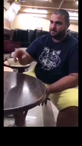 قاعد اموت من الضحك 😂 😂 😂 #فهد_العرادي #فهد_العرادي😂🧨 #فهد_العرادي_هههههه #فردوس #علاء #لايكات_الاكسبلور_متابعه #لايك #لايكات #اكسبلور #الكويت_وطن #اغوى_كويتيين🇰🇼 #الكويت🇰🇼 #قطر🇶🇦 #السعودية🇸🇦 #العراق🇮🇶 #ليبيا🇱🇾 #سوريا🇸🇾 #فلسطين🇵🇸 #الجزائر🇩🇿 #البحرين🇧🇭 #تونس🇹🇳 #الاردن🇯🇴 #الامارات_العربية_المتحده🇦🇪 