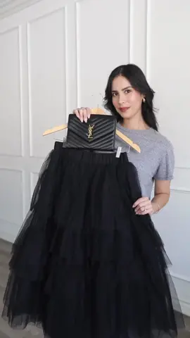 👗1 skirt—3 looks ✨Which one was your favorite? @Cindy #chicwish #chicwishskirt #chicwishskirttulle #tulleskirt #meshtulle #blackskirt #OutfitChange #outfitinspo #fashioninspo #styletips #fyp 