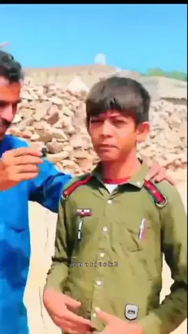 الطفل اليمني الملقب بالمتنبي يبدع في قصيدة للزير سالم  لا أصلح الله منا من يصالحهم #الزير #المتنبي #اليمن_السعيد 