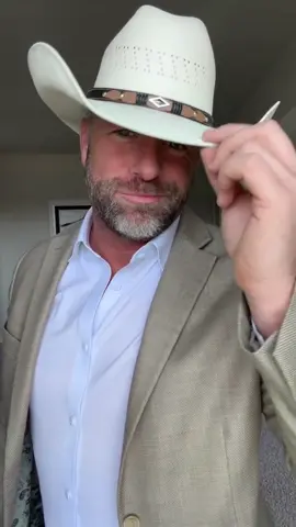Cowboy hat transition trend! Ok, I’ll do it, with my own twist! Did I nail it?  #Transition #Trend #CowboyHat #Giddyup #IronRanger023 #TeamPNWRanger #AIAMotivation #Instagram #Cowboy #Fun #Switch #transitionreels #Enjoy