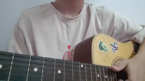 #uocduoclenxuhuong #ChillMộtChút #đànguitar m.n tym mình nha ❤️😊