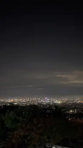 aside from sunset, watching city lights is also therapeutic #antipolo #fyp #citylight 