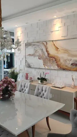 O que você procura para a sua casa ?  Sofisticação, Design,  Aconchego...? Nossos quadros têm o poder de contribuir na transformação do seu ambiente ✊ Me chama aqui 🔥🔥 #quadrosparasala #quadrosmaringa #quadrosdecorativos #quadrosincriveis #quadrosnaparede #quadrosnadecoracao 