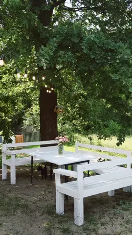 Тепер тільки відпочинок ☺️#відпочинок #дім #franchbulldog #французскийбульдог #like #relax #popular #live #moment #моменти #своїмируками #лавка #альтанка #work #ukraine 