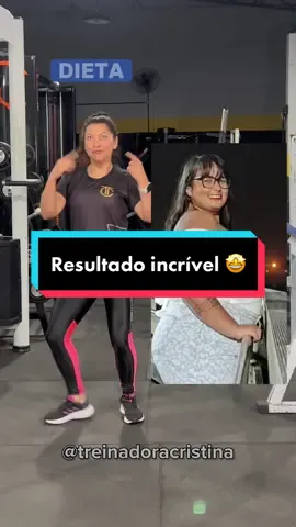 VOCÊS VÃO FICAR CHOCADOS COM ESSE RESULTADO 🔥😱   Aluna: Grazi Objetivo: Emagrecimendo e tonificação  Já passou por aquela fase onde você perde alguns kilos e depois ganha novamente? Se você já passou, sabe que esse reganho é ainda mais difícil de perder e o processo parece que é ainda mais extenso. 🥲 Esse foi o caso da Grazi. Ela já havia emagrecido anteriormente, mas teve reganho, e vendo suas dificuldade em recomeçar, iniciamos em Janeiro sua assessoria de treino para melhora nos resultados e gente.. que RESULTADO hein?! 🚀 Não ganhamos todos os dias e isso faz parte do processo de emagrecimento, por isso, procure a ajuda de um profissional para te auxiliar na melhora dos resultados, te mostrando os caminhos a seguir. 😉🔥 Para saber mais, clique no link da bio no perfil e COMECE JÁ! 🚀