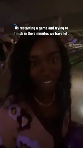 “GO ITS YOUR TURN” 🤣🤣🤣  #bowling #funnybowling #striker #spares #bowlingpin 