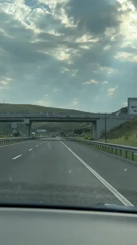 #arabastory #driveforever #yolstoryleri #yolşarkıları #uzunyol #ankara #polatlıankara 