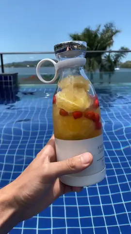 Que tal fazer um suquinho no mergulho? #vitamixer #freshjuice #amazonfinds #tiktokmademebuyit #virał