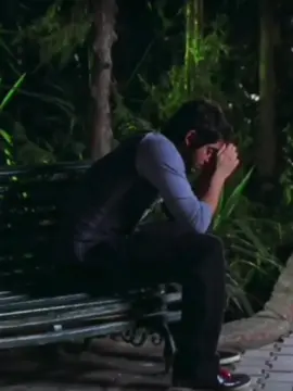 لم تدم لي ورحلت وتركتني وحيداً #افلام #نور_عيني #تامر_حسني #اكسبلور #حزن #مؤثر #fypシ #fyp #افلام_مصرية 