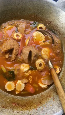 Seblak pentol jumbo plus topping pentol jumbo😍😍😍 #TikTokImpact #kedai_alhn26 #fypシ #seblak 