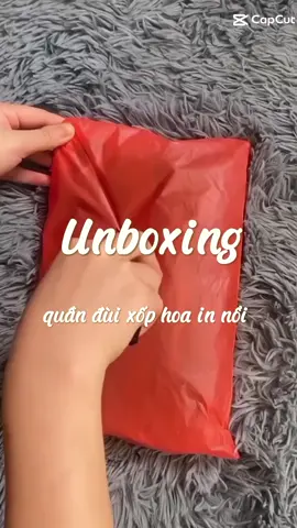 Unboxing quần đùi xốp hoa 🍀❤️#AQUAUVAirpower #GamingOnTikTok #fyp #vairal #SEAGames2023 #BookTok #unboxing #women #phaidepngaynay #outfit #TryItWithTikTok #tiktokgiaitri #summer2023 #TuHaoDaSac 